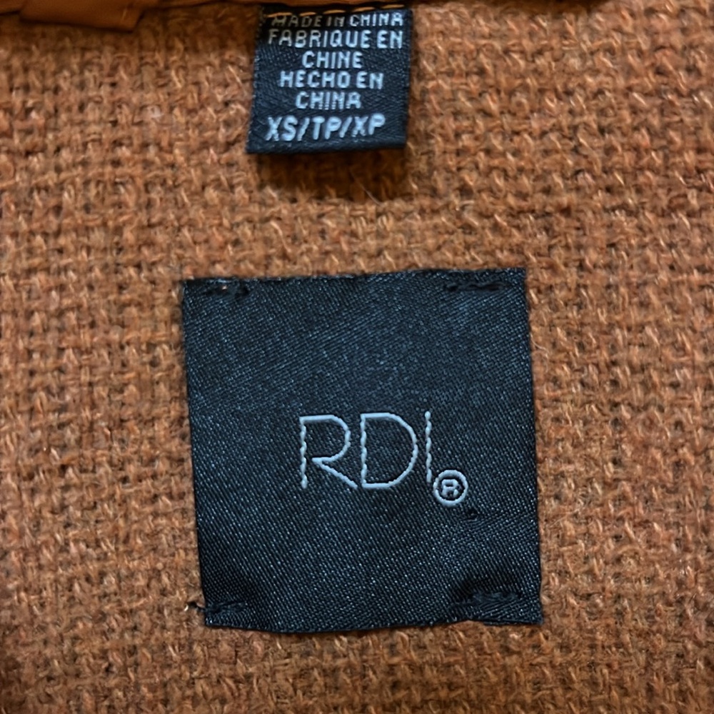 RDI Textured Knit Shacket - Picture 5 of 6